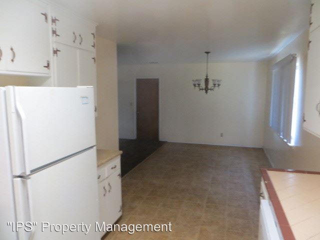 Foto del edificio - 48 N Goldenrod Ave