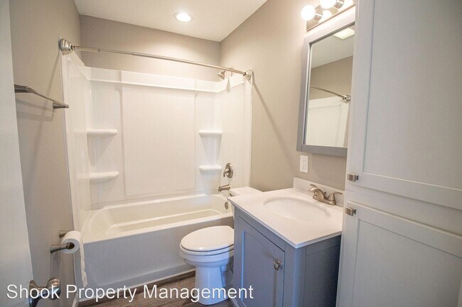 Building Photo - 2 br, 1 bath House - 2910 Underwood St