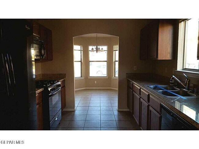 Foto del edificio - 14552 Spanish Point Dr