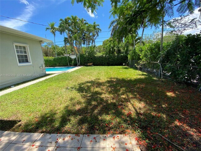 Foto del edificio - 5940 SW 47th St