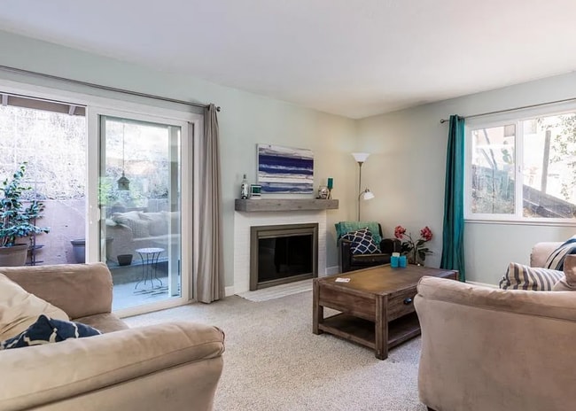 Foto del edificio - Family Friendly Home with Easy Commute Access in Scotts Valley!