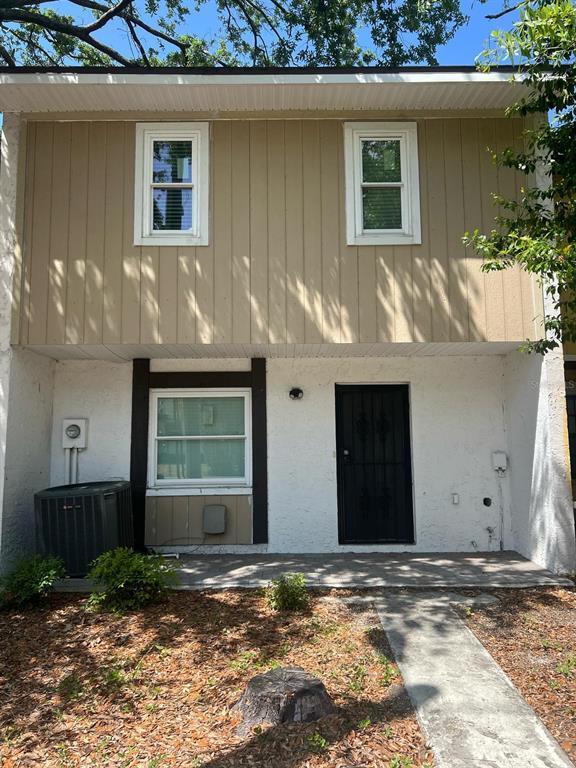 Primary Photo - 8414 N Jones Ave