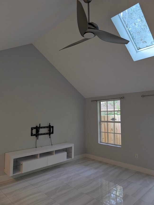 Foto del edificio - 9780 SW 52nd Rd