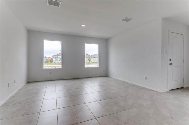 Building Photo - 211 Sunflower St