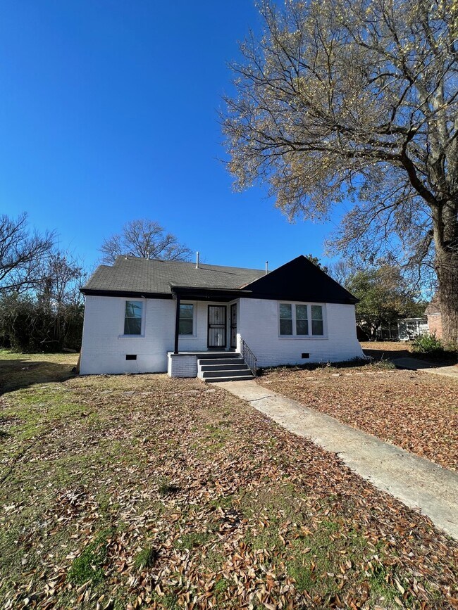 155 N Merton St, Memphis, TN 38112 House Rental in Memphis, TN