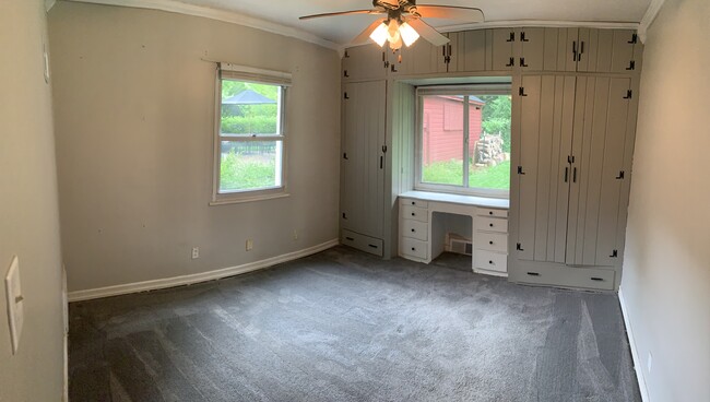 Rear Bedroom - 1318 N Lafayette Blvd