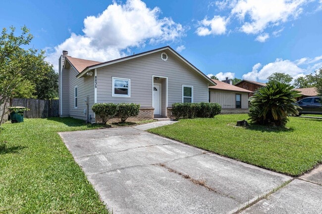 Building Photo - 8835 Cavender Dr