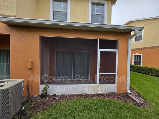 Foto del edificio - 4159 Shade Tree Lane