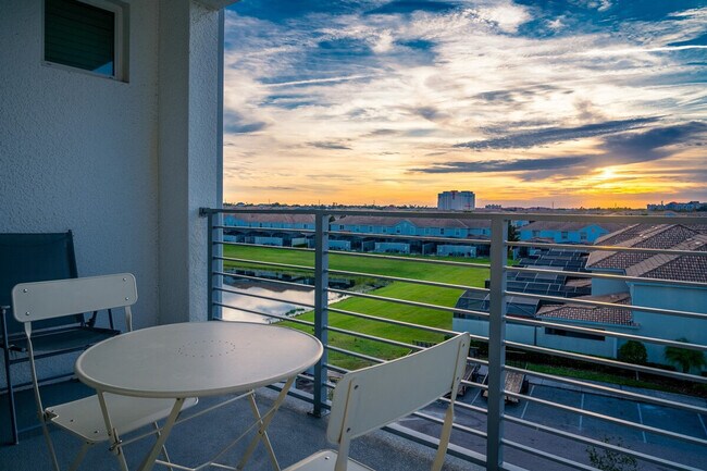 Foto del edificio - 3111 Paradox Cir