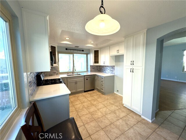 Foto del edificio - 7759 Devonshire Ct