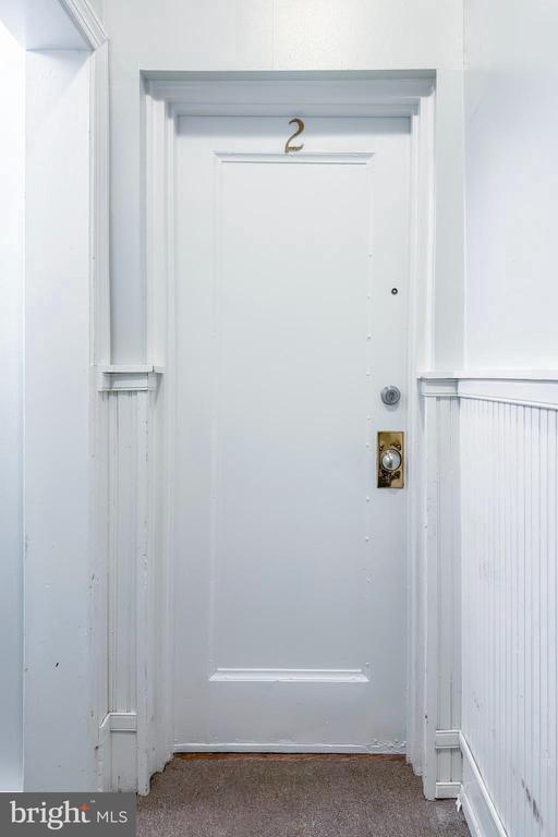 Foto del edificio - 2509 Cliffbourne Pl NW