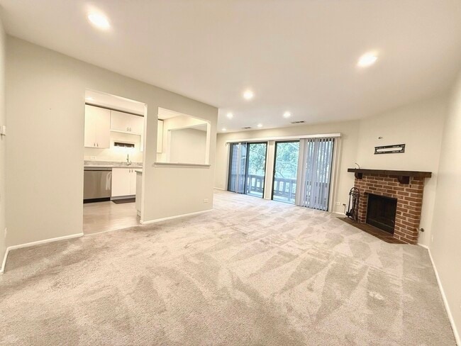 Foto del edificio - 70 Margate Ct