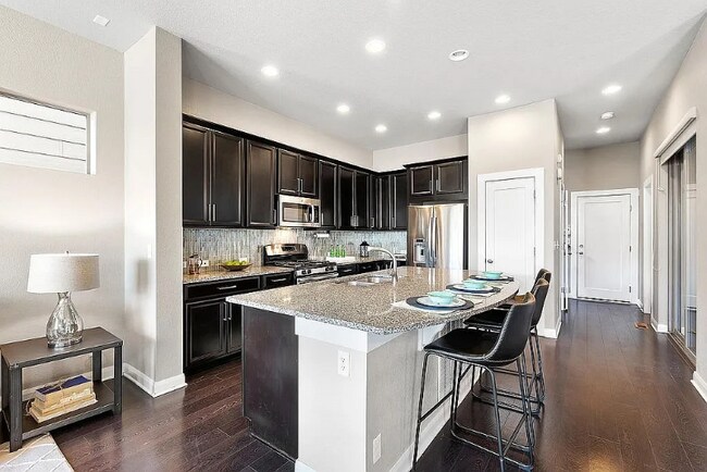 Photo - 1801 W 67th Pl House