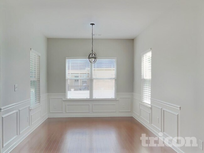 Foto del edificio - 7509 Nathaniel Woods Blvd