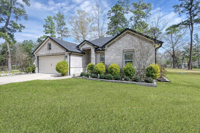 Foto del edificio - 14609 Jim Stowe Rd