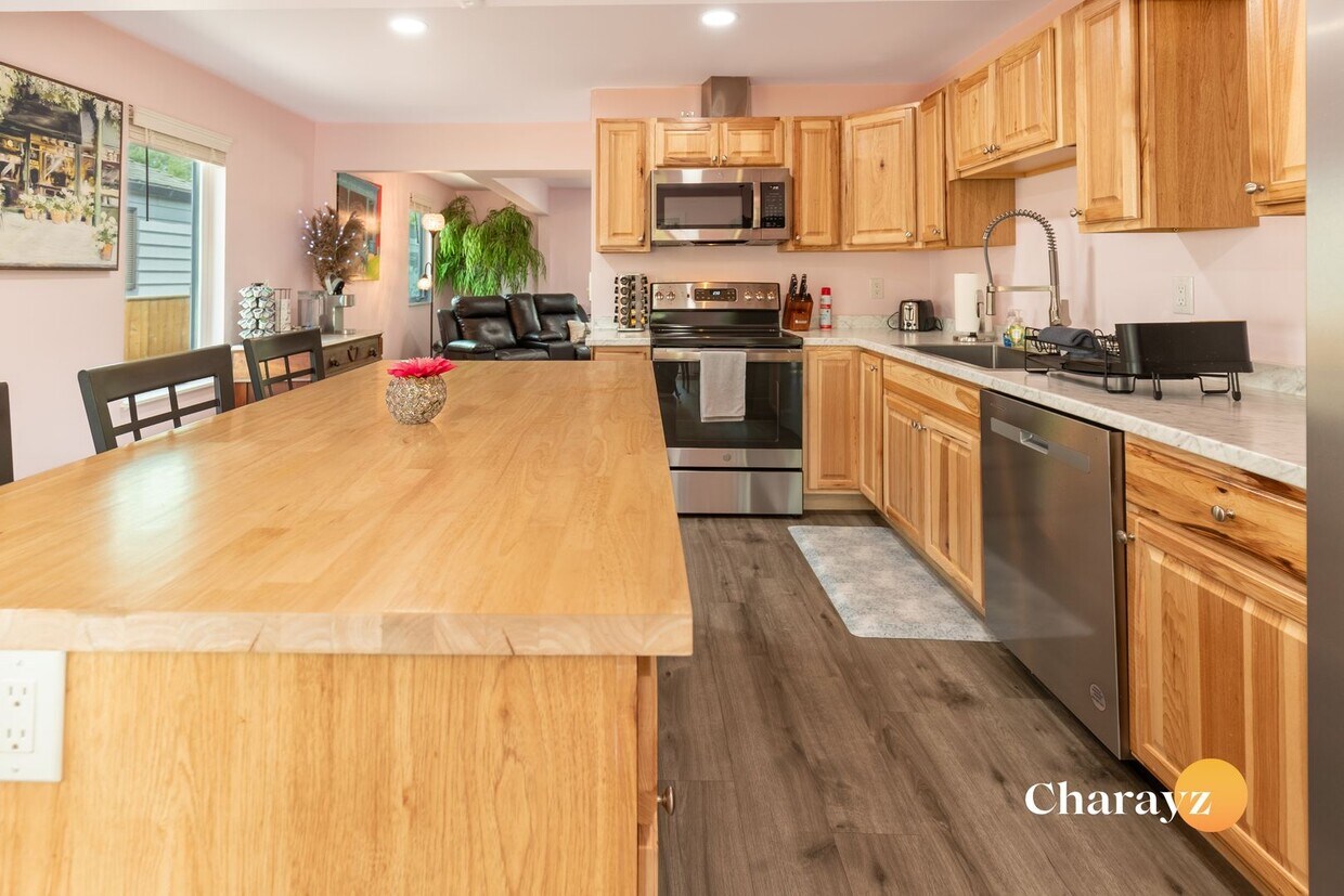 Foto principal - 799 8th Ave