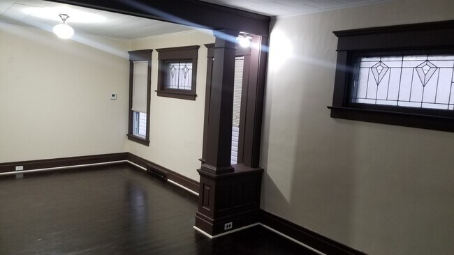 Dining room - 91 Ross Ave