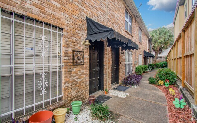 Foto del edificio - 1713 Huldy St