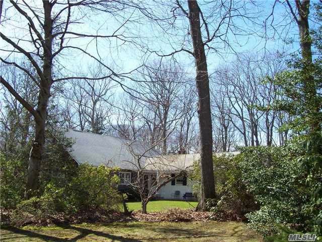 Primary Photo - 19 Concord Dr