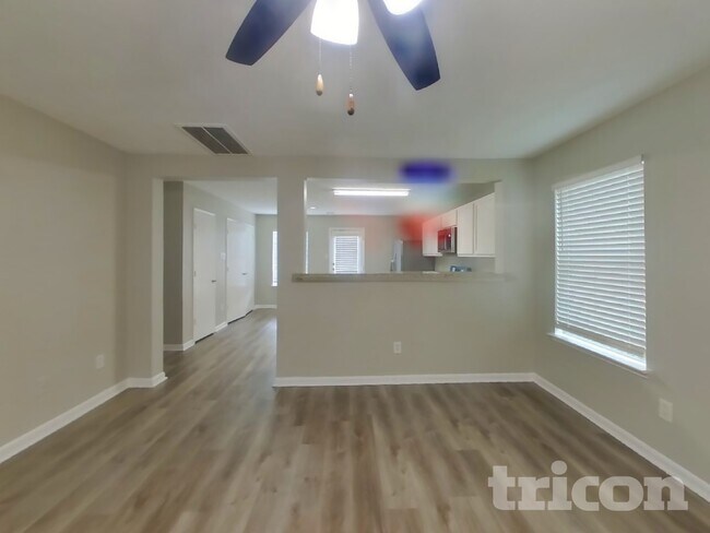 Foto del edificio - 21606 Dawn Timbers Ct