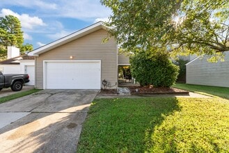Building Photo - 1216 Ferndale Ct
