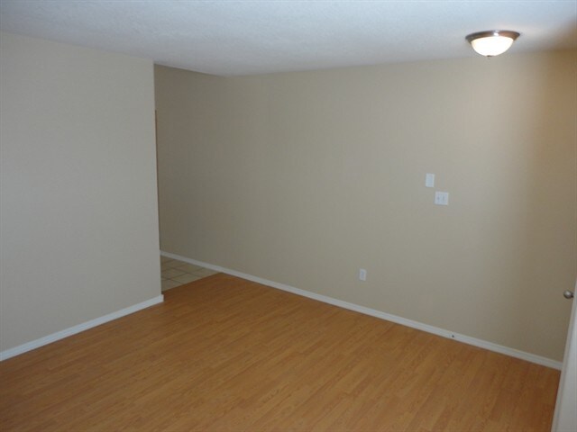 Building Photo - 5730 Quay Drive NE