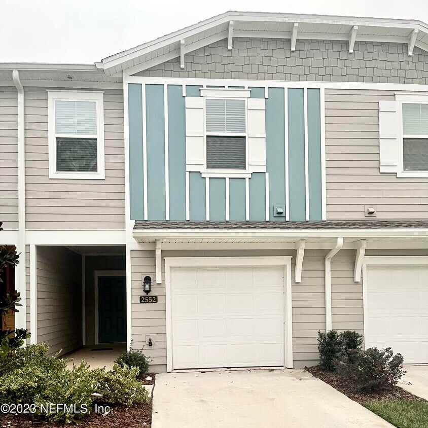 Foto principal - 2552 Sandy Dune Dr