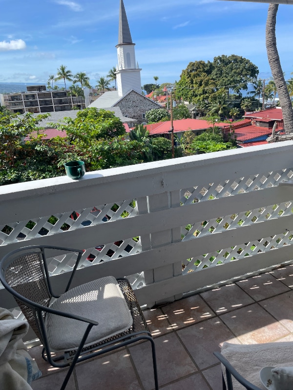 Building Photo - 75-5680-5680 Kuakini Hwy