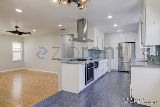 Building Photo - 3313 Cattaraugus Ave