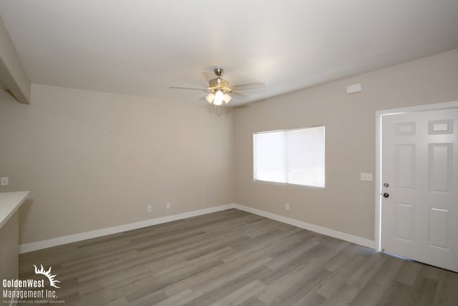 Foto del edificio - Charming 2Bdm 1Ba Located in Central Las Vegas