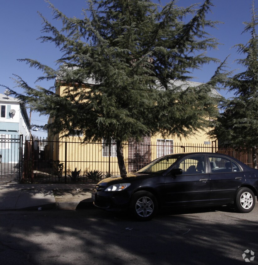 Building Photo - 14243 Calvert St