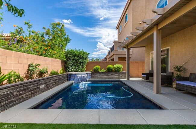 Foto del edificio - 9784 Kodiak Island Ct