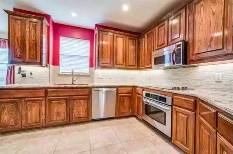 Foto del edificio - 1240 Tioga Dr