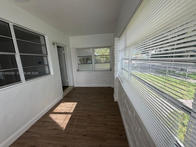 Building Photo - 890 NW 55th St