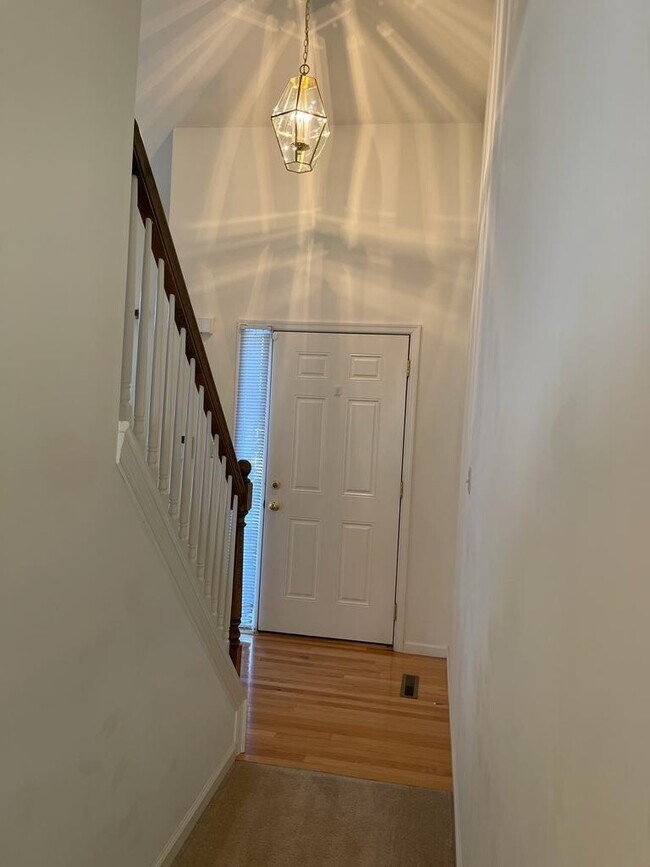 Foto del edificio - 1588 Kennington Ln