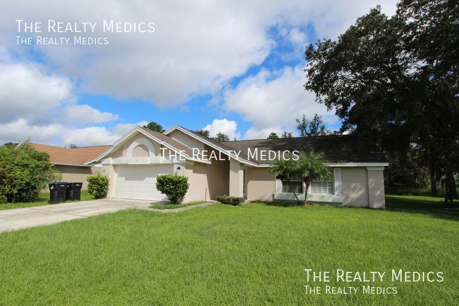 Foto principal - Beautiful 4/2 Home with Spacious Floor Pla...