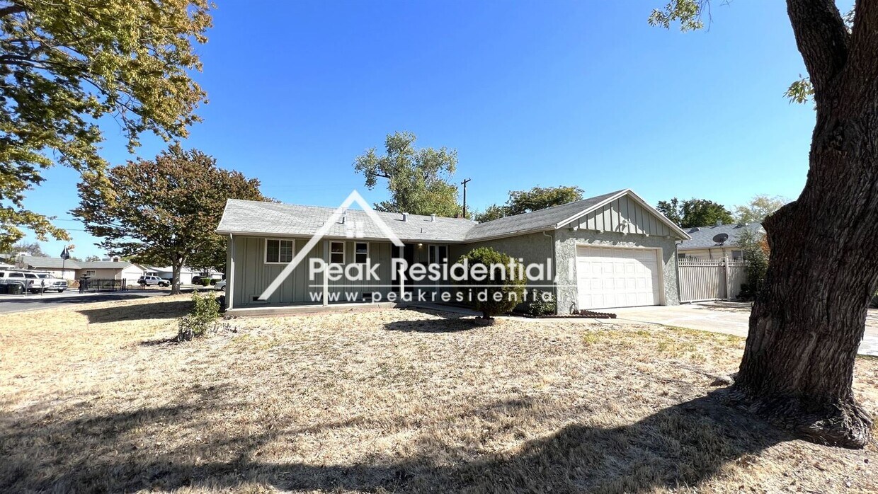 Primary Photo - 4 br, 3 bath House - 7417 Amherst St