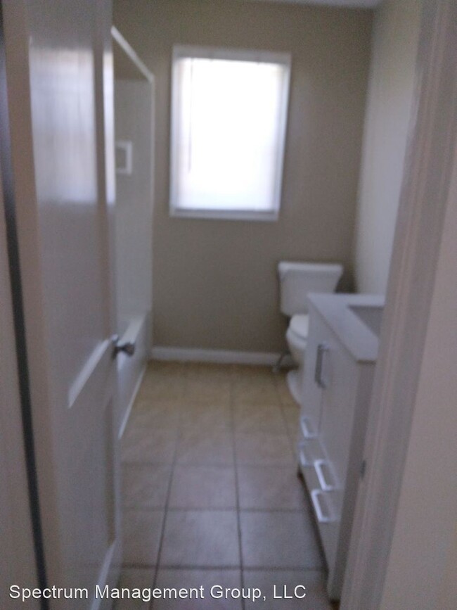 Building Photo - 2 br, 1 bath House - 661 Cypress Street