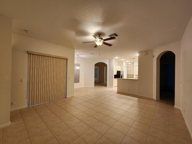 Building Photo - 143 Palm Beach Plantation Blvd