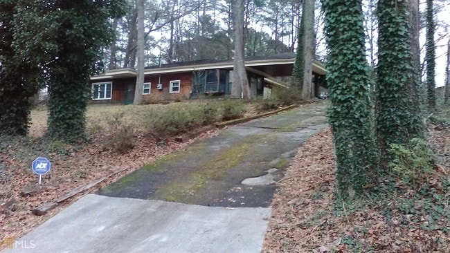 Building Photo - 5714 Simpson Rd