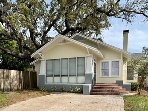 Building Photo - 1529 Palmetto St