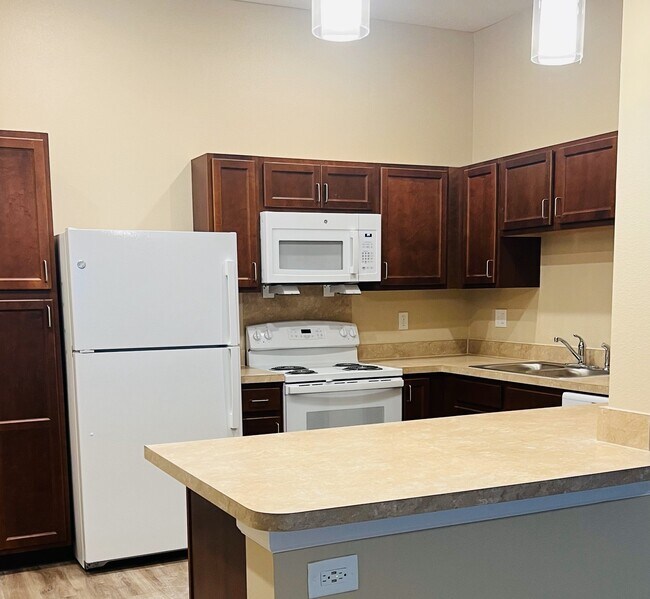Foto del edificio - 2131 Jackson Bluff Rd
