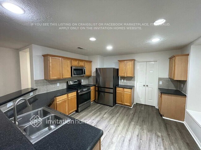 Foto del edificio - 15726 Stiller Park Dr