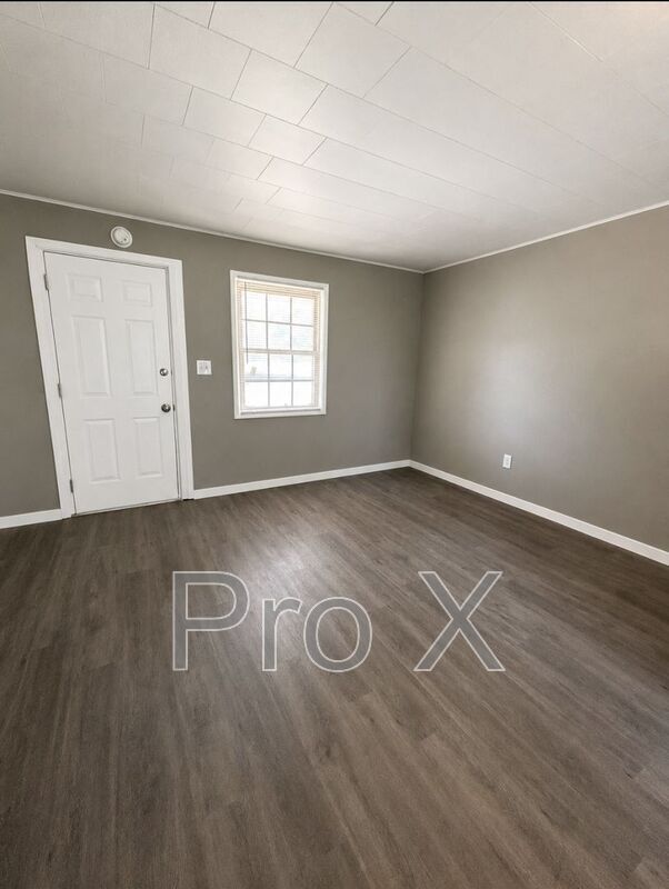 Foto del edificio - 2379 Locust Rd