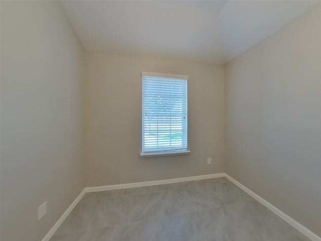 Building Photo - 223 Ashley Falls Ln
