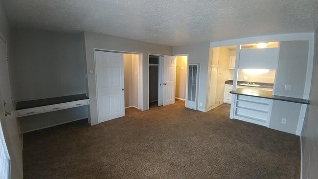 Home Uptown Studio Avaialbe Now Apartment For Rent In