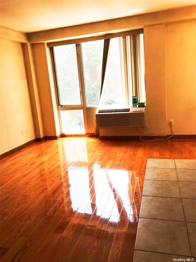 Foto del edificio - 139-30 34th Ave