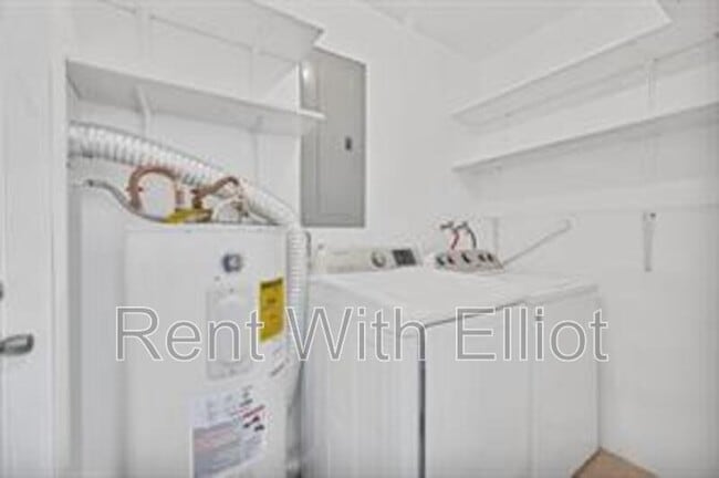 Foto del edificio - 238 SW 7th St