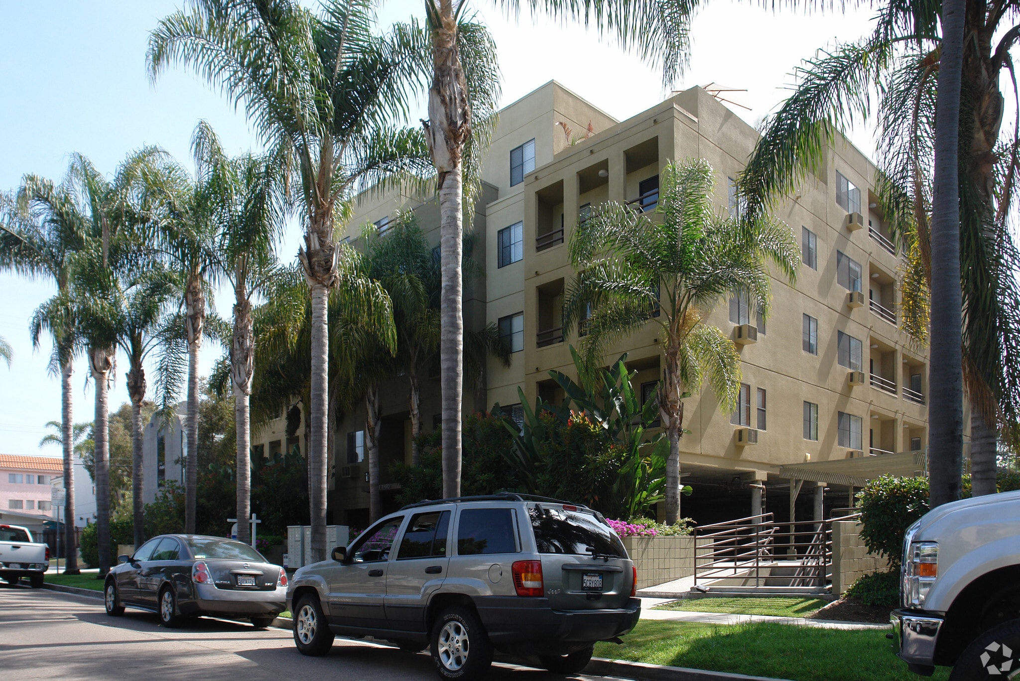 Hillcrest Palms