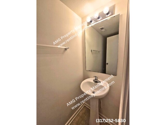 Building Photo - 3125 Danube Way